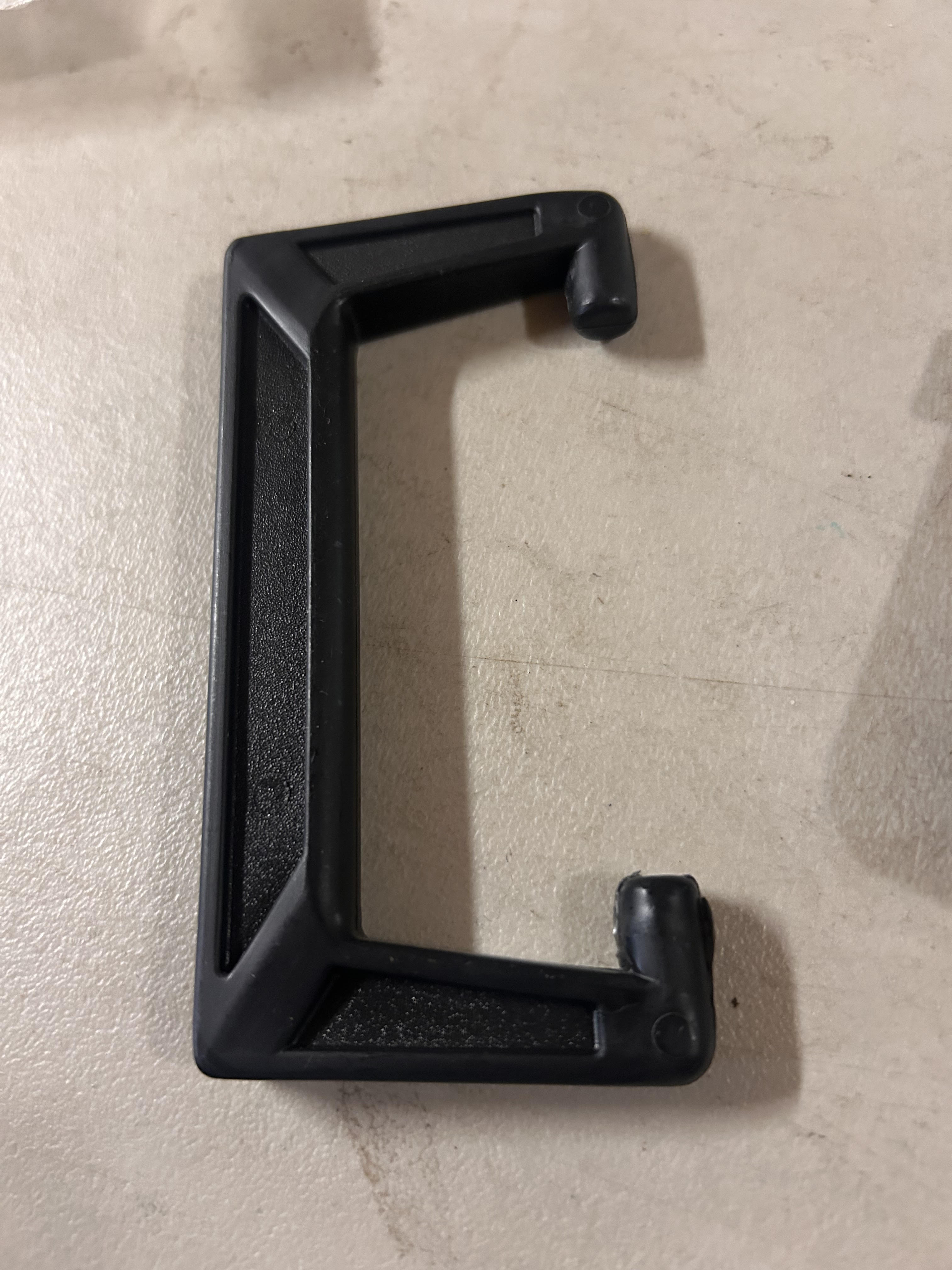 HUSQVARNA HANDLE/HARD CARRYING CASE, PART NUMBER: 100000071