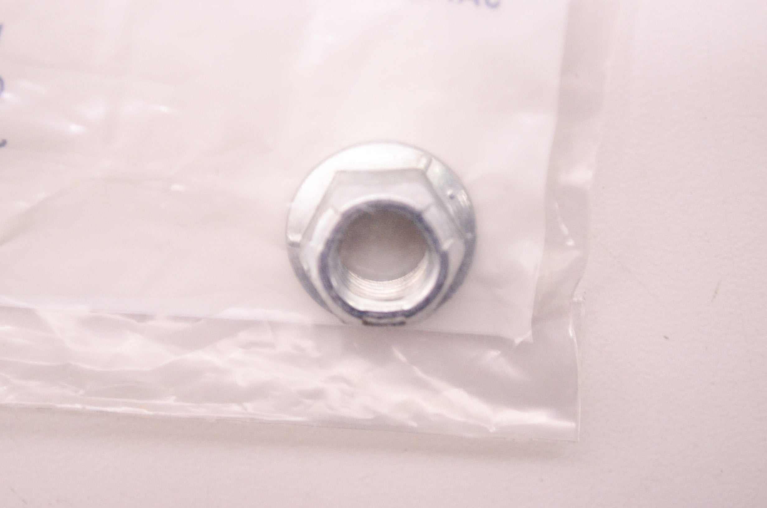 Honda 90305-HC0-770 Nut (10MM)