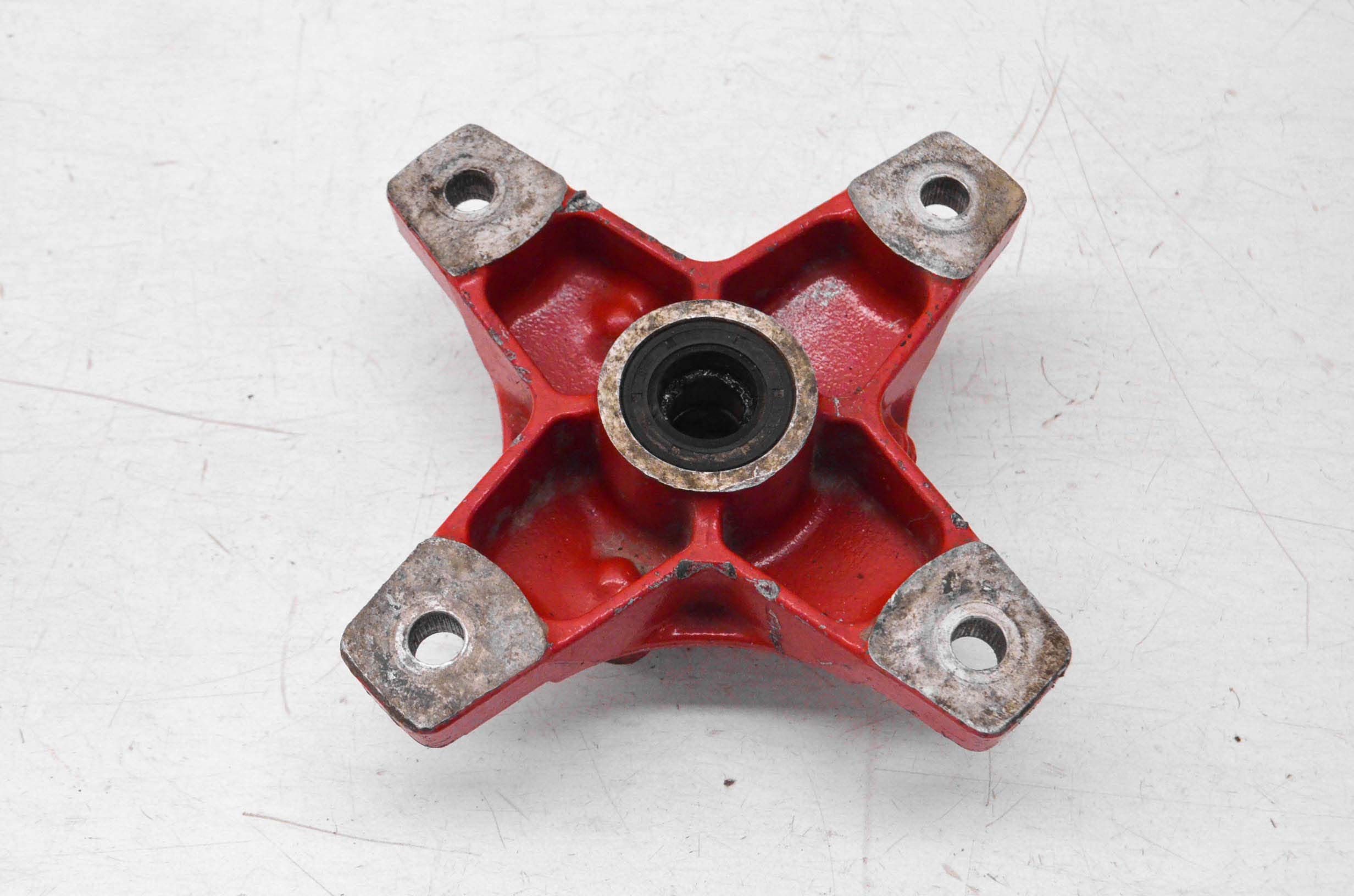 HONDA 44615-HN6-000 HUB SUB-ASSY, FR.