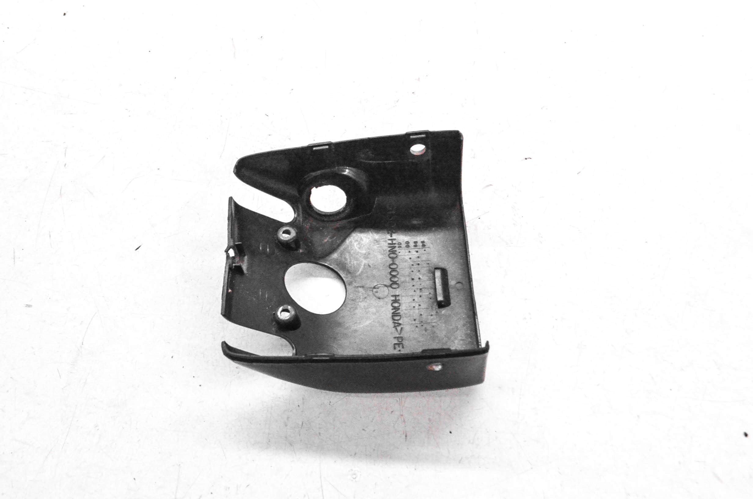 HONDA 61302-HN0-A00ZA CASE (LOWER)NH1