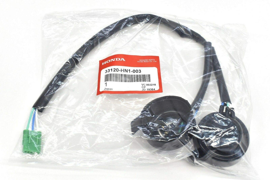 Honda 33120-HN1-003 Socket, Headlight