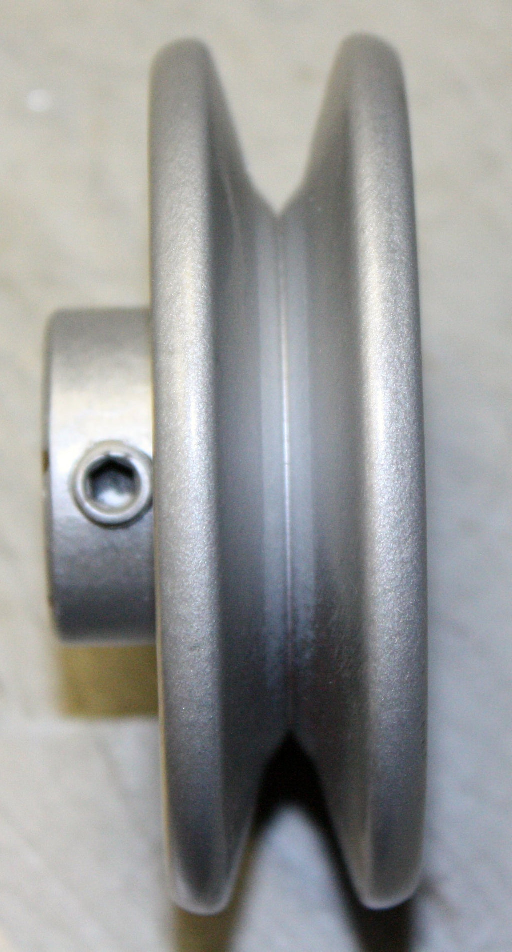 Rotary 762 3 1/4" Cast Steel V Idler Pulley P-316 3/4" CH 3/16" Keyway